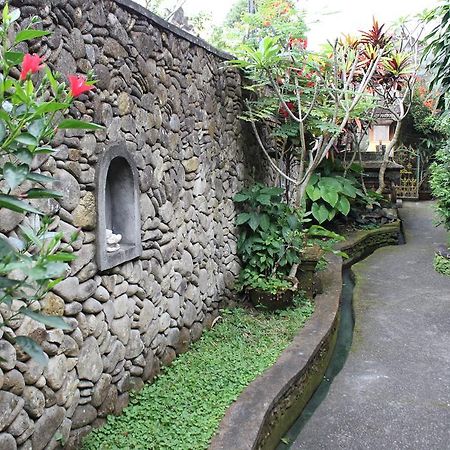 Pondok Kecil Bungalow Ubud Esterno foto