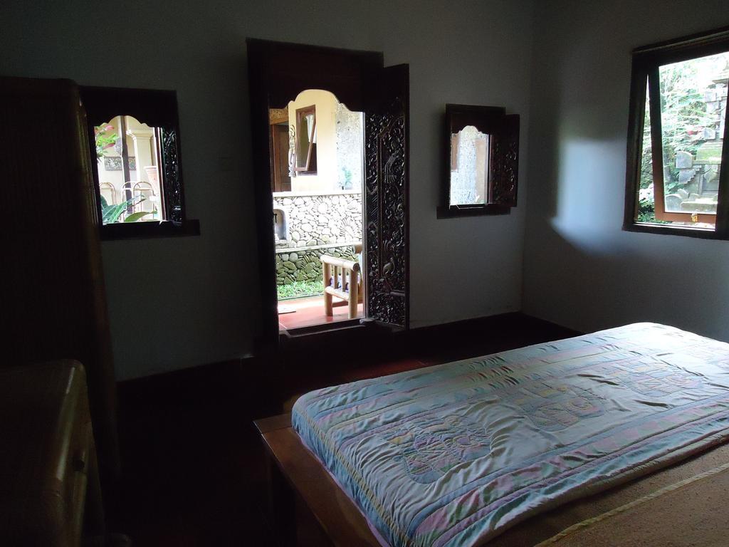 Pondok Kecil Bungalow Ubud Esterno foto